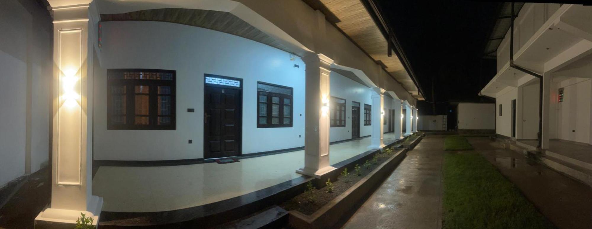 The Sanctum Otel Talaimannar Dış mekan fotoğraf